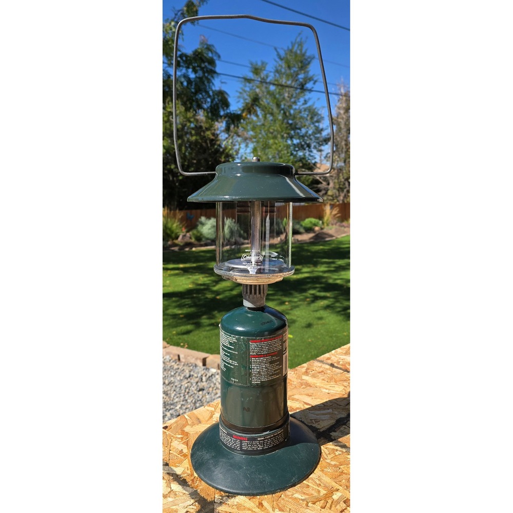 Coleman Lantern 5152 Vintage June 1988 Green Propane Regulated Camping Tested